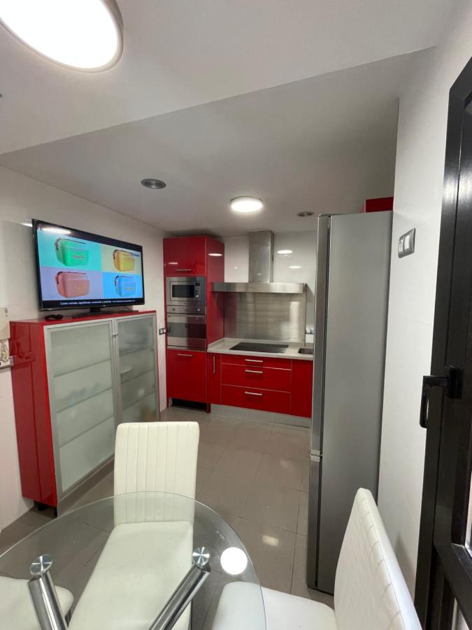 Moderno Apartamento Con Plaza De Garaje En Pleno Centro De المرية المظهر الخارجي الصورة