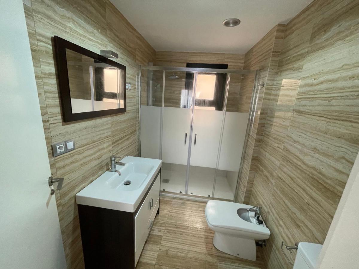 Moderno Apartamento Con Plaza De Garaje En Pleno Centro De المرية المظهر الخارجي الصورة
