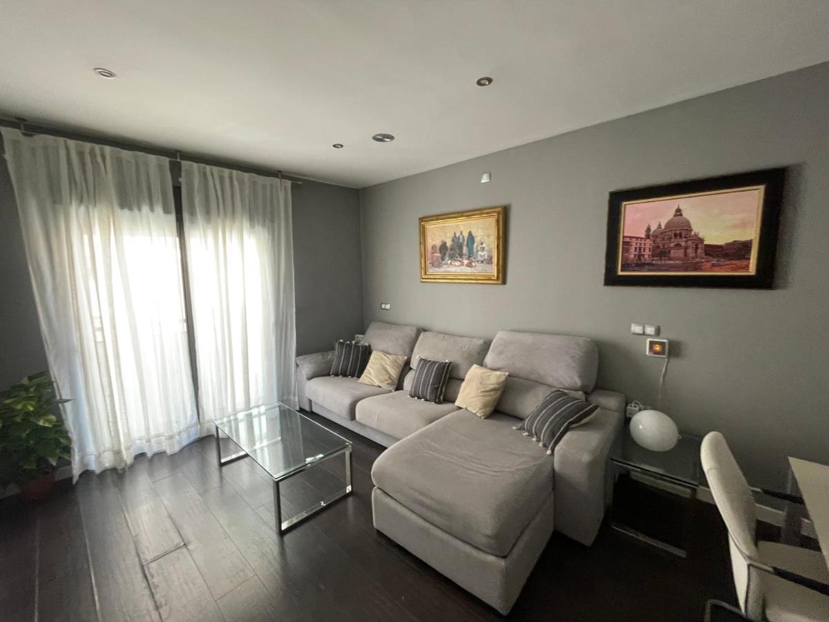 Moderno Apartamento Con Plaza De Garaje En Pleno Centro De المرية المظهر الخارجي الصورة